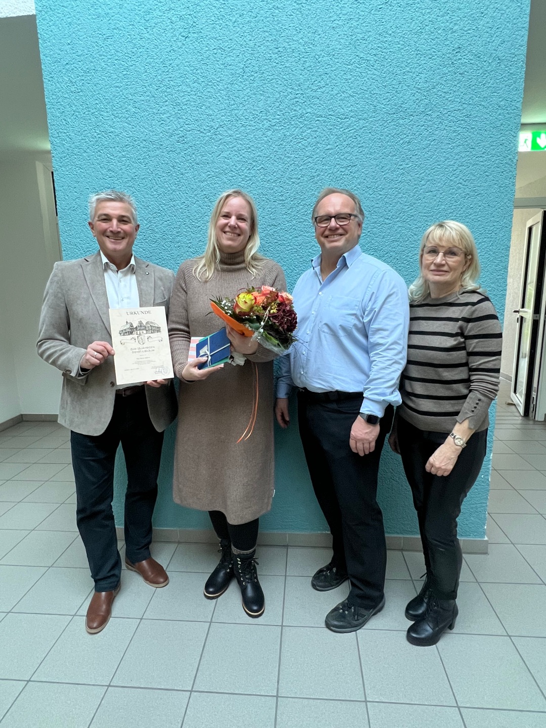 Gruppenbild Dienstjubiläum Karen Mättner 