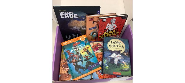 Bild von Lesebox geöffnet mit Büchern