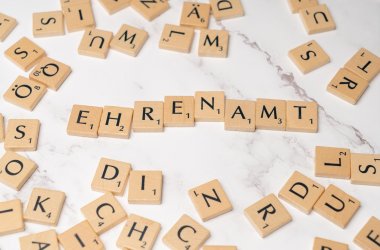 Scrabbel Schriftzug Ehrenamt